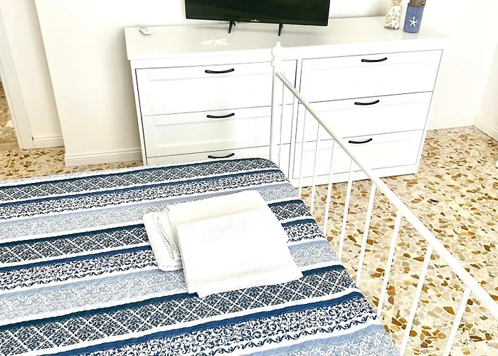 Debbis 아파트 미사노아드리아티코